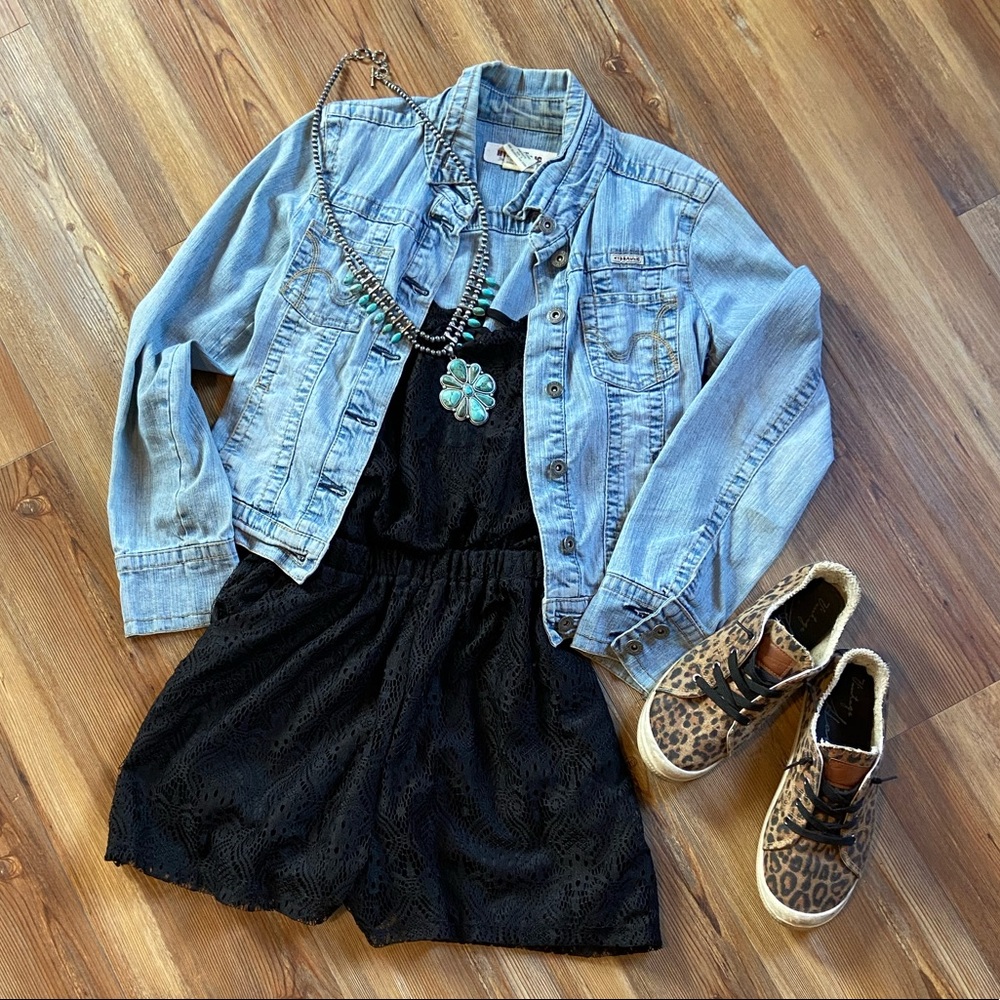 Hydraulic Lightweight Jean Jacket size small
